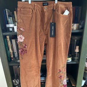 Free people Driftwood bellbottom embroidered corduroy new with tags